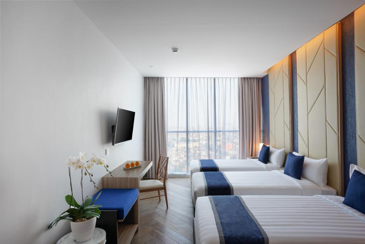 Aston Kemayoran City Hotel Джакарта Екстериор снимка