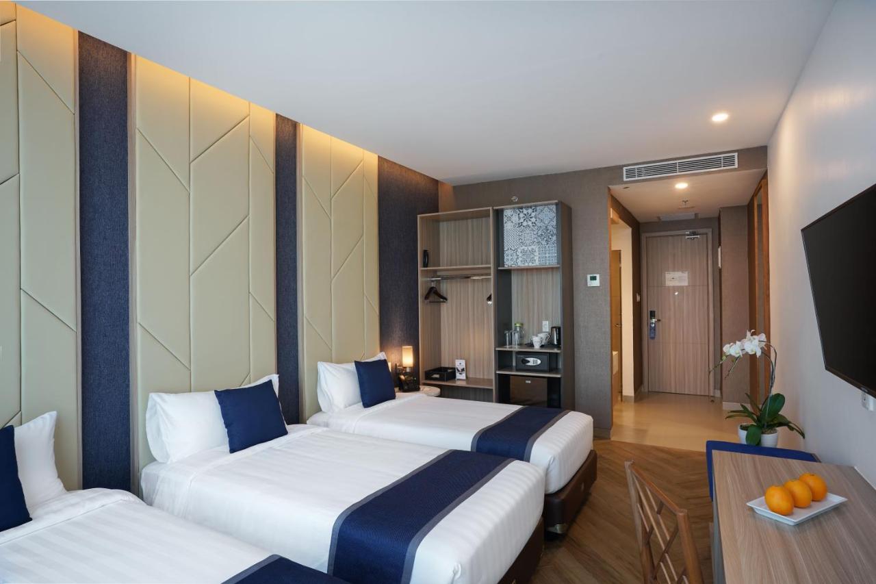 Aston Kemayoran City Hotel Джакарта Екстериор снимка